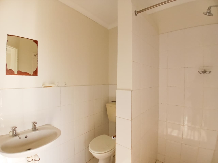 1 Bedroom Property for Sale in Protea Heights Western Cape